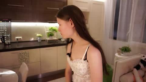 Snapshot of angelabalay chatting on 19, 9, 2025 Mary online show from 19, 9, 2025