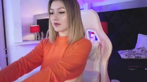 Angela Castle online show from 18, 2, 2026