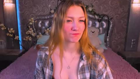 Snapshot of angelanabelle chatting on 4, 12, 2025 angelanabelle online show from 4, 12, 2025