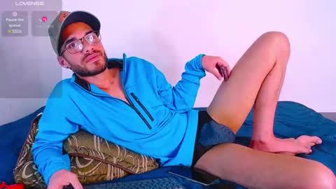 Snapshot of angelandfranco chatting on 14, 2, 2025 AngelFranco online show from 14, 2, 2025