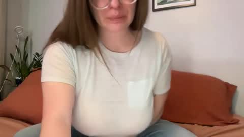 angelaray13654 online show from 20, 12, 2025