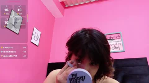 Snapshot of angelarumiee chatting on 30, 10, 2025 Angela online show from 30, 10, 2025