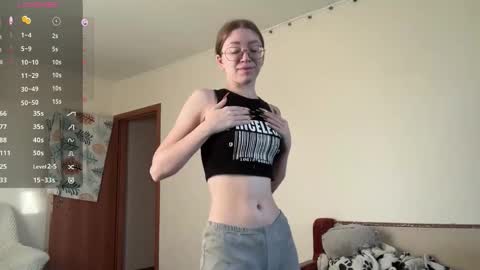 Angela online show from 21, 10, 2025