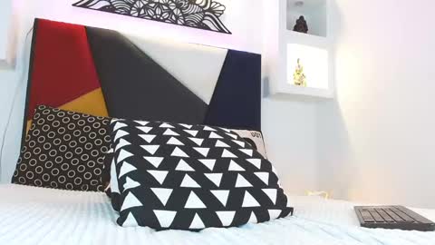 Angel online show from 18, 1, 2025