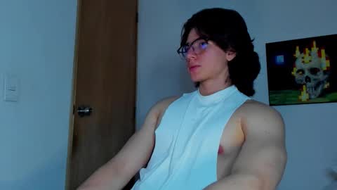 Snapshot of angelbennet_ chatting on 12, 11, 2025 Angel Bennet online show from 12, 11, 2025