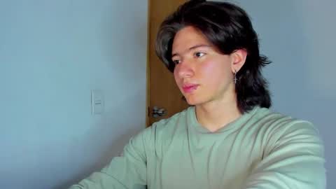 Snapshot of angelbennet_ chatting on 14, 11, 2025 Angel Bennet online show from 14, 11, 2025