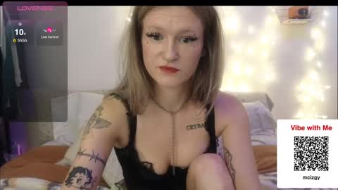 Snapshot of angelbl000d chatting on 24, 12, 2024 angelbl000d online show from 24, 12, 2024