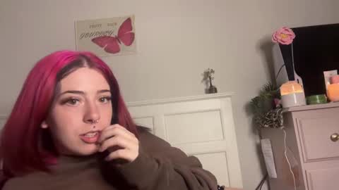 Snapshot of angelcak3s chatting on 29, 1, 2025 venellope888 online show from 29, 1, 2025