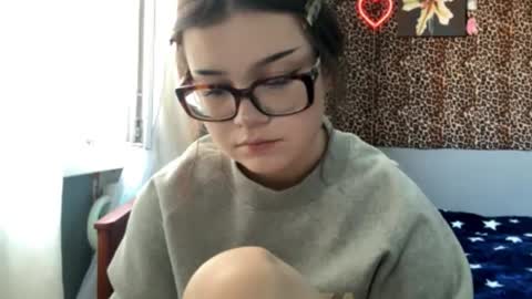 Snapshot of angelcatier chatting on 8, 7, 2026 angelcatier online show from 8, 7, 2026