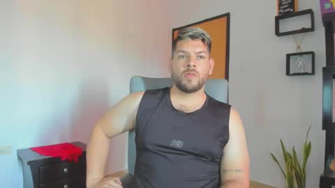 Snapshot of angelcute3 chatting on 29, 9, 2025 angel online show from 29, 9, 2025