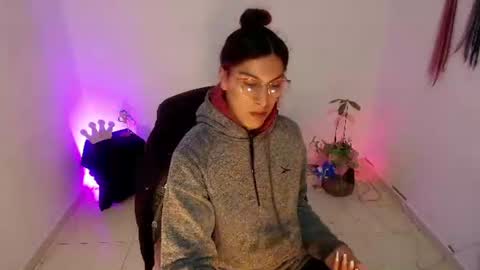 angele online show from 2, 7, 2026