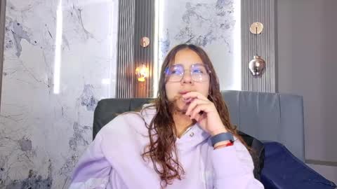 angel online show from 17, 4, 2026