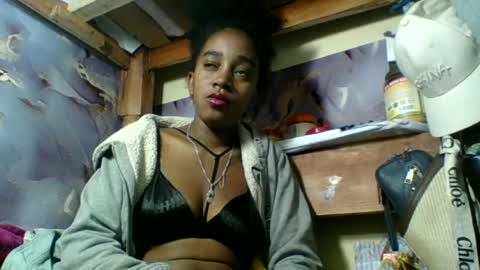 Angelettee online show from 1, 7, 2026