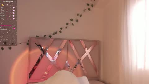 Angel Fiore online show from 22, 12, 2025