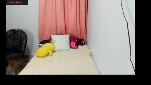 Snapshot of angeli_hot01 chatting on 9, 6, 2026 angeli_hot01 online show from 9, 6, 2026