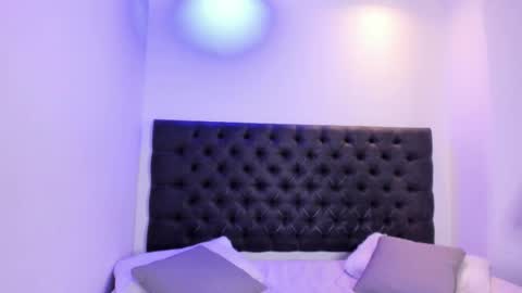 Angeli online show from 24, 9, 2025