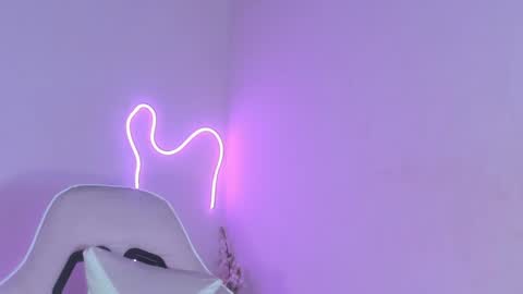 Carolina online show from 28, 1, 2025