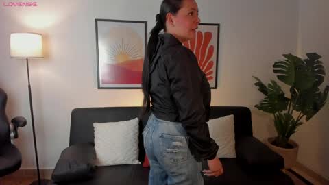 Angelica Cross online show from 3, 6, 2026