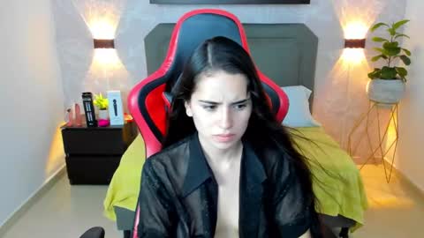 A N G E L I C A online show from 5, 2, 2025