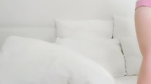 Angelic online show from 28, 4, 2026