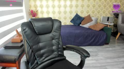 Snapshot of angelina_class_7 chatting on 19, 6, 2026 angelina_class_7 online show from 19, 6, 2026