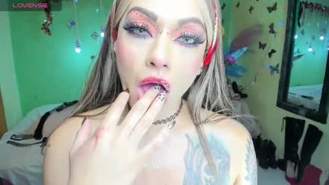 Snapshot of angelina_james_ chatting on 15, 1, 2026 Angelina online show from 15, 1, 2026
