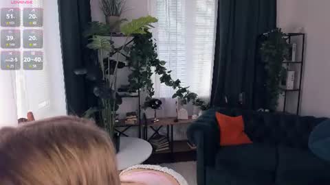 Alice WOW online show from 17, 7, 2026