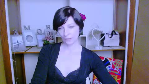 Snapshot of angelinalov_ chatting on 28, 1, 2025 Angelina online show from 28, 1, 2025