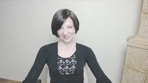 Snapshot of angelinalov_ chatting on 4, 3, 2025 Angelina online show from 4, 3, 2025