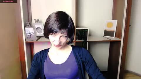 Snapshot of angelinalov_ chatting on 9, 10, 2025 Angelina online show from 9, 10, 2025