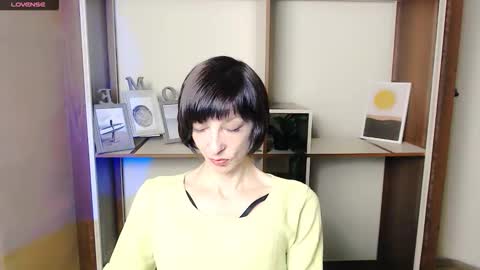 Snapshot of angelinalov_ chatting on 10, 10, 2025 Angelina online show from 10, 10, 2025