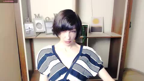 Snapshot of angelinalov_ chatting on 16, 10, 2025 Angelina online show from 16, 10, 2025