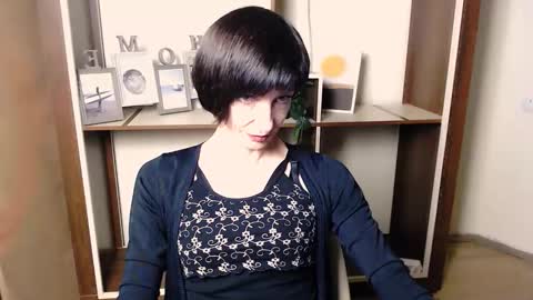 Angelina online show from 2, 12, 2025