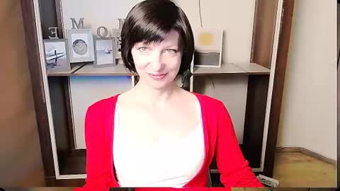 Snapshot of angelinalov_ chatting on 18, 6, 2026 Angelina online show from 18, 6, 2026