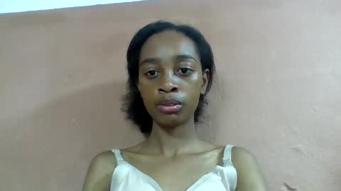 Snapshot of angeline221173 chatting on 20, 7, 2026 angeline221173 online show from 20, 7, 2026