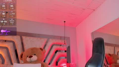 Angeline Heet online show from 9, 4, 2026