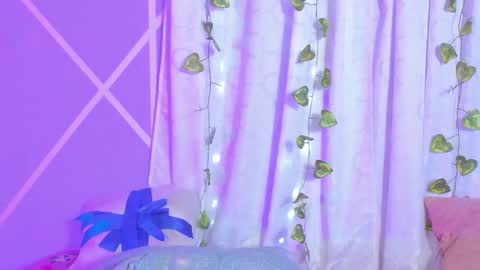 Snapshot of angelique_murphy chatting on 15, 1, 2025 Angelique Murphy online show from 15, 1, 2025