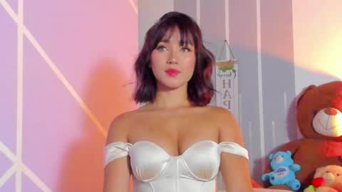 Snapshot of angelique_murphy chatting on 8, 2, 2026 Angelique Murphy online show from 8, 2, 2026