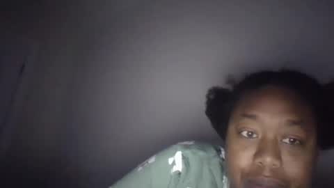 angeliquebelcaliz online show from 18, 1, 2025