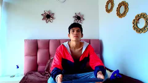 Angelldustt  online show from 16, 10, 2025