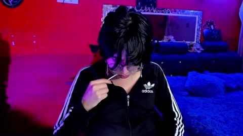 Snapshot of angellonfire chatting on 5, 1, 2025 Angel  online show from 5, 1, 2025