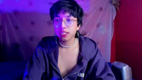 Snapshot of angellonfire chatting on 8, 2, 2025 Angel  online show from 8, 2, 2025