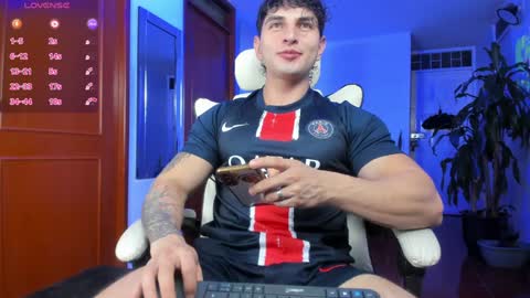 Angelo Ferro online show from 6, 1, 2025