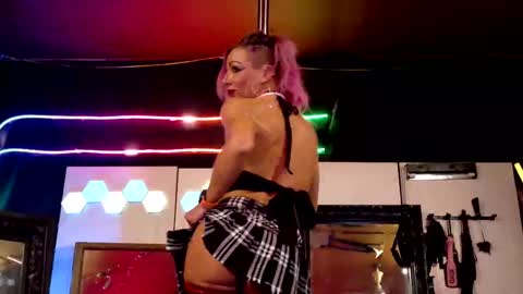 Madison Marie online show from 18, 10, 2025