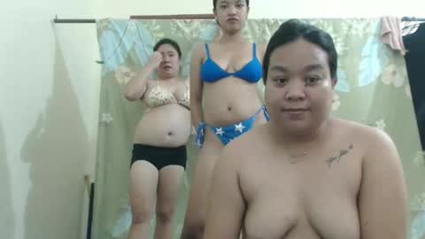 Snapshot of angelxmills chatting on 2, 3, 2026 angelxmills online show from 2, 3, 2026