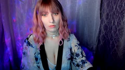 Snapshot of angely_jelly chatting on 6, 1, 2025 Angie online show from 6, 1, 2025