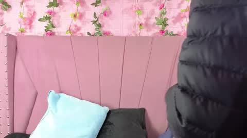 Anyega online show from 9, 2, 2026