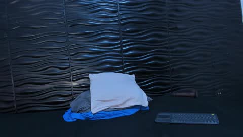 anggie online show from 9, 3, 2026