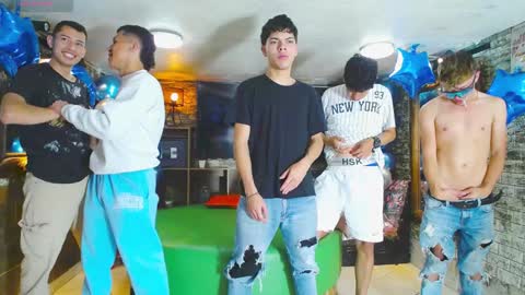 Snapshot of anghelytos chatting on 8, 12, 2024 anghelytos online show from 8, 12, 2024