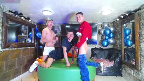 Snapshot of anghelytos chatting on 26, 12, 2024 anghelytos online show from 26, 12, 2024